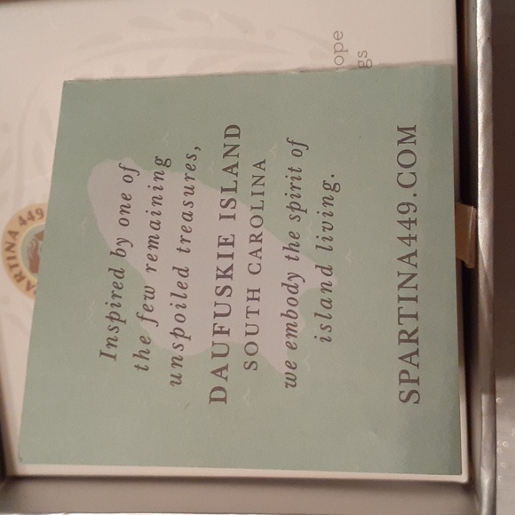 SPARTINA Sea La Vie Have Faith Cross Stud Earrings New in Box - Picture 6 of 6